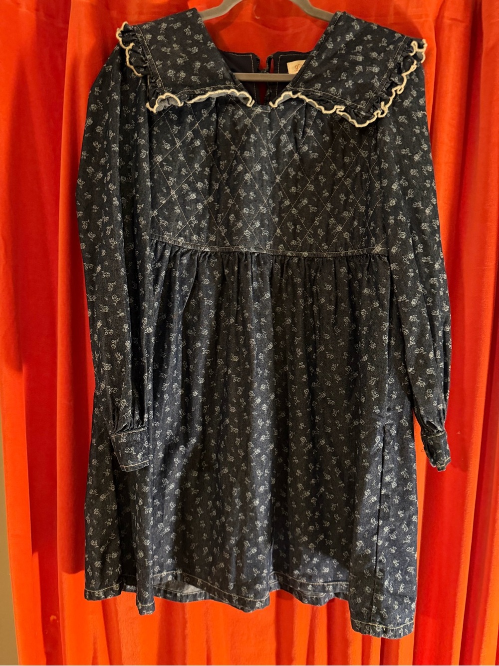 Women’s prairie-core Navy Floral Long-Sleeve Dress with Lace Collar